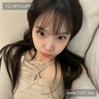 万桢翼